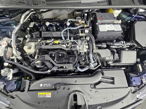 Used 2025 Toyota Corolla SE image 13