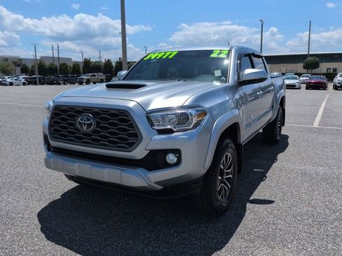 Certified 2022 Toyota Tacoma TRD Sport RWD image 8