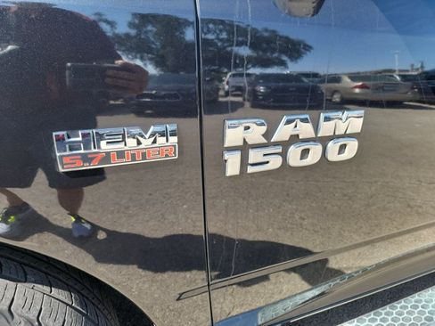 Used 2017 RAM 1500 Lone Star RWD image 9