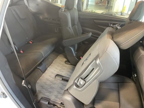 Used 2024 Subaru Ascent Premium w/ Convenience Package image 21