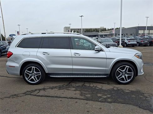 Used 2019 Mercedes-Benz GLS 550 4MATIC image 6