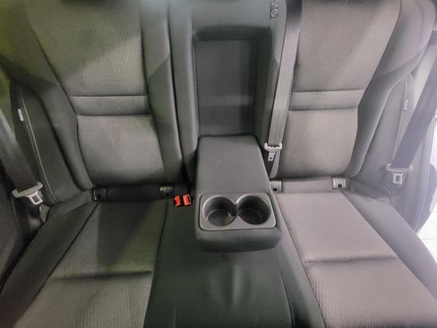 Used 2024 Nissan Rogue SV image 24