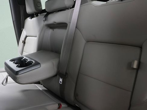 Used 2019 Chevrolet Silverado 1500 LTZ w/ LTZ Convenience Package AWD/4WD image 27