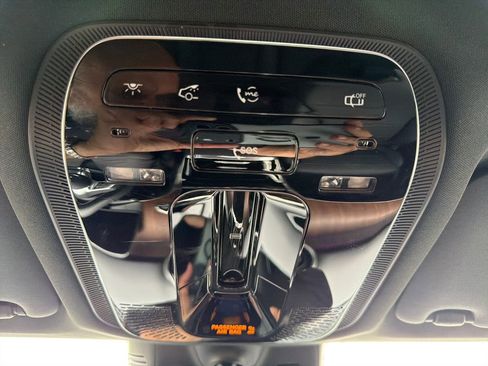 Used 2026 Mercedes-Benz GLC 300 4MATIC image 23