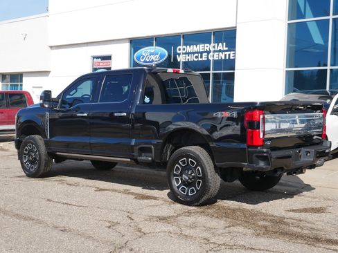 Certified 2024 Ford F350 Platinum AWD/4WD image 27