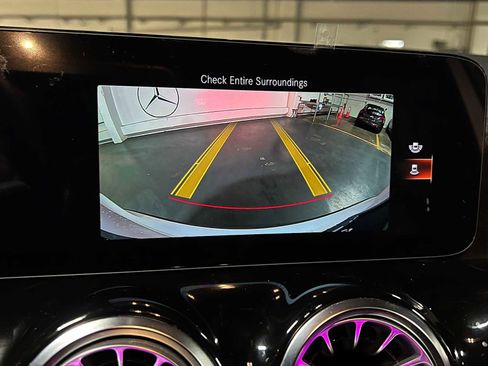 Certified 2023 Mercedes-Benz GLA 250 4MATIC image 36