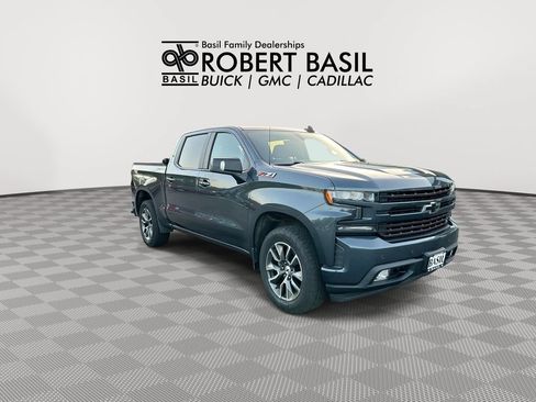 Used 2019 Chevrolet Silverado 1500 RST AWD/4WD image 2