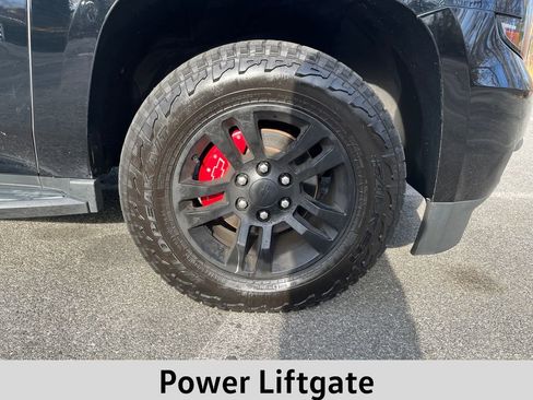 Used 2020 Chevrolet Tahoe LT image 2