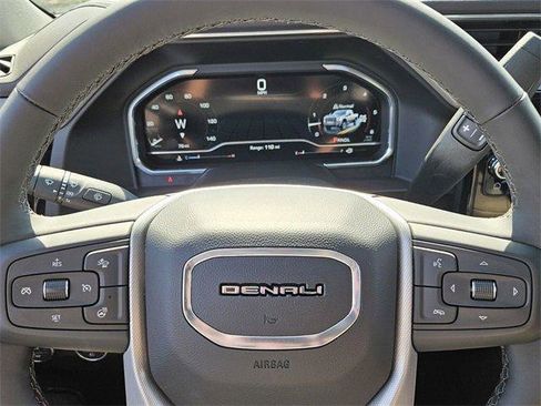 New 2025 GMC Sierra 2500 Denali w/ Denali Reserve Package image 23