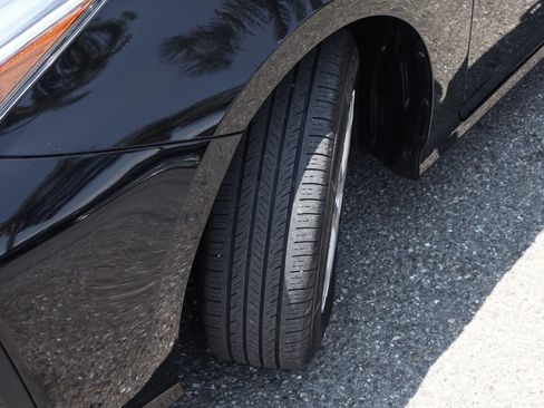 Used 2020 Toyota Prius LE FWD image 46