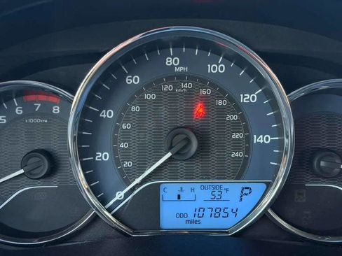 Used 2014 Toyota Corolla LE image 13