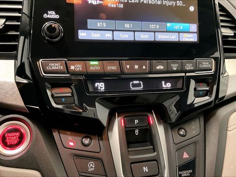 Used 2023 Honda Odyssey EX-L image 27