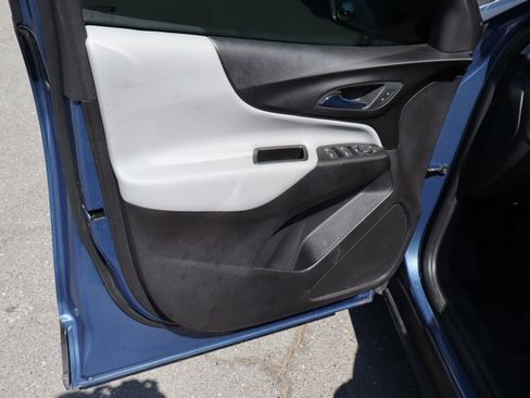 Used 2024 Chevrolet Equinox LS FWD image 15