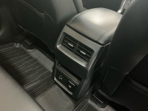 Used 2022 Ford Edge SEL w/ Convenience Package image 25