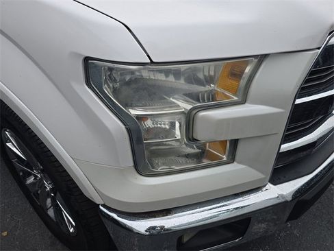 Used 2015 Ford F150 Lariat image 2