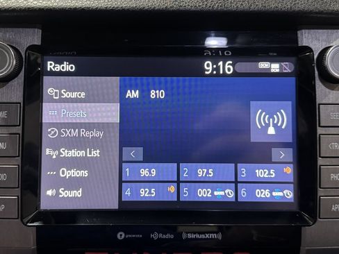 Used 2020 Toyota Tundra SR5 w/ TRD Off-Road Package AWD/4WD image 27