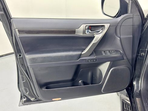 Used 2023 Lexus GX 460 Premium image 48