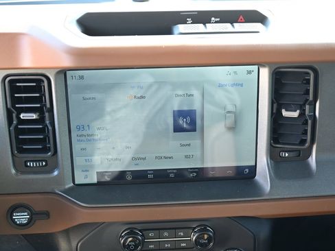 Used 2024 Ford Bronco Outer Banks image 27