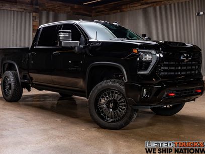 Used 2025 Chevrolet Silverado 2500 LTZ w/ LTZ Plus Package