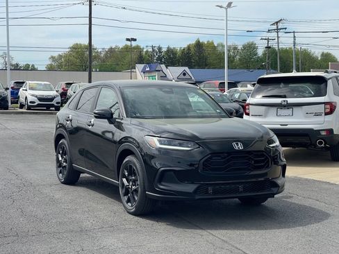 Certified 2024 Honda HR-V Sport image 1