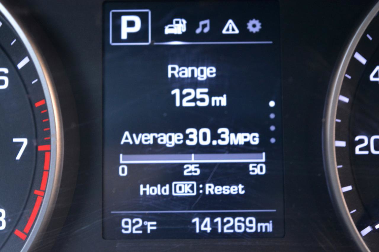 Used 2017 Hyundai Elantra SE w/ SE A/T Tech Package 03 FWD image 20