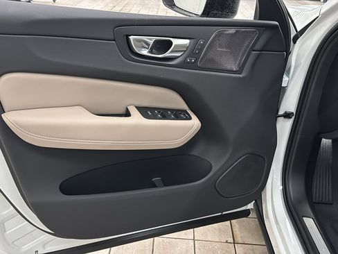 New 2026 Volvo XC60 B5 Plus w/ Climate Package AWD/4WD image 21