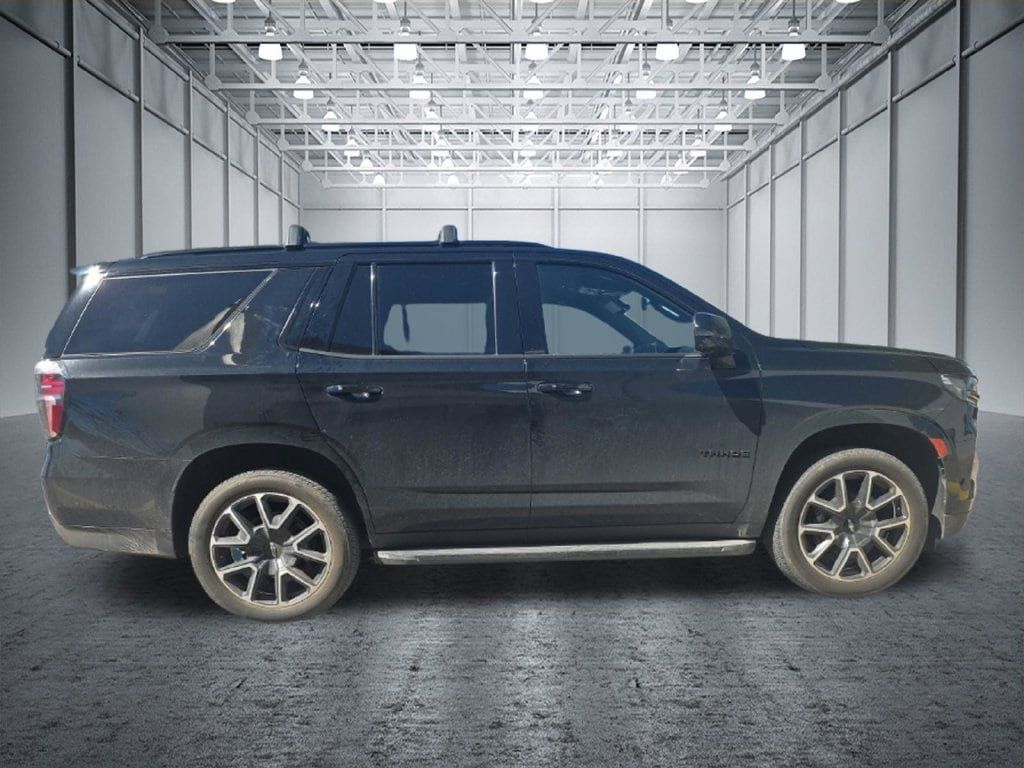 Used 2021 Chevrolet Tahoe RST w/ Luxury Package AWD/4WD image 9