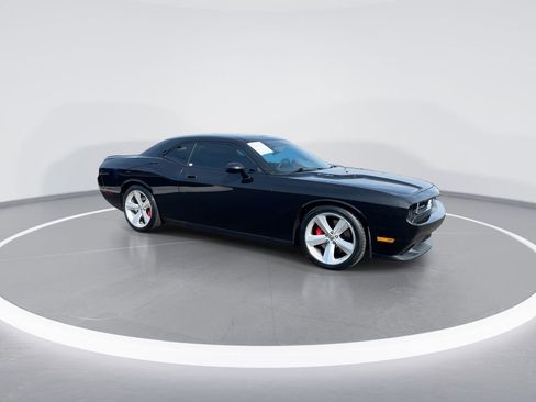 Used 2008 Dodge Challenger SRT8 RWD image 2