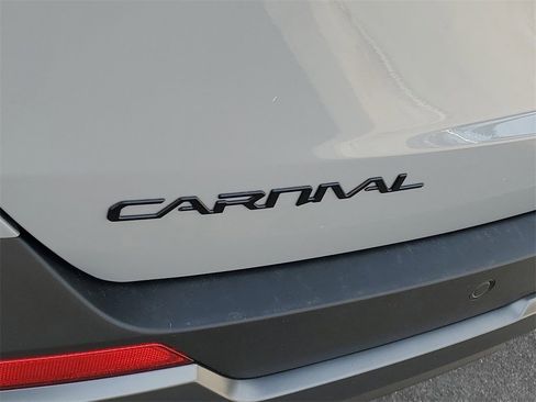 New 2026 Kia Carnival SX Prestige image 30