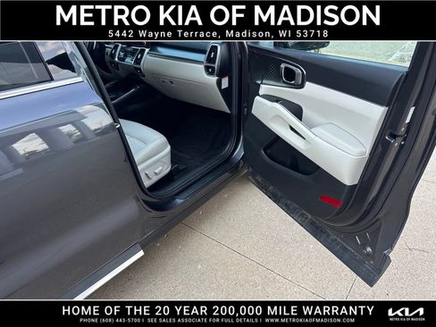 Used 2023 Kia Sorento EX AWD/4WD image 51