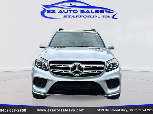 Used 2017 Mercedes-Benz GLS 550 4MATIC image 2