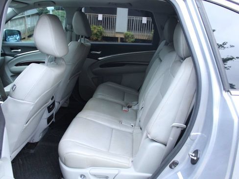 Used 2016 Acura MDX w/ Technology Package FWD image 27