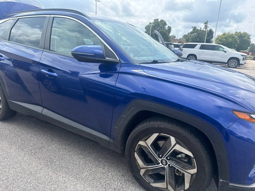 Used 2023 Hyundai Tucson SEL w/ Convenience Package FWD image 4
