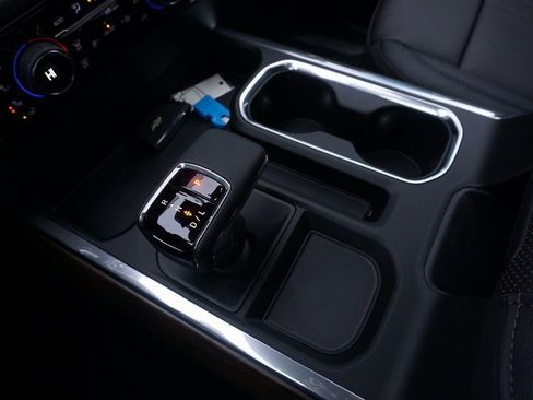 New 2026 Chevrolet Silverado 1500 High Country AWD/4WD image 17