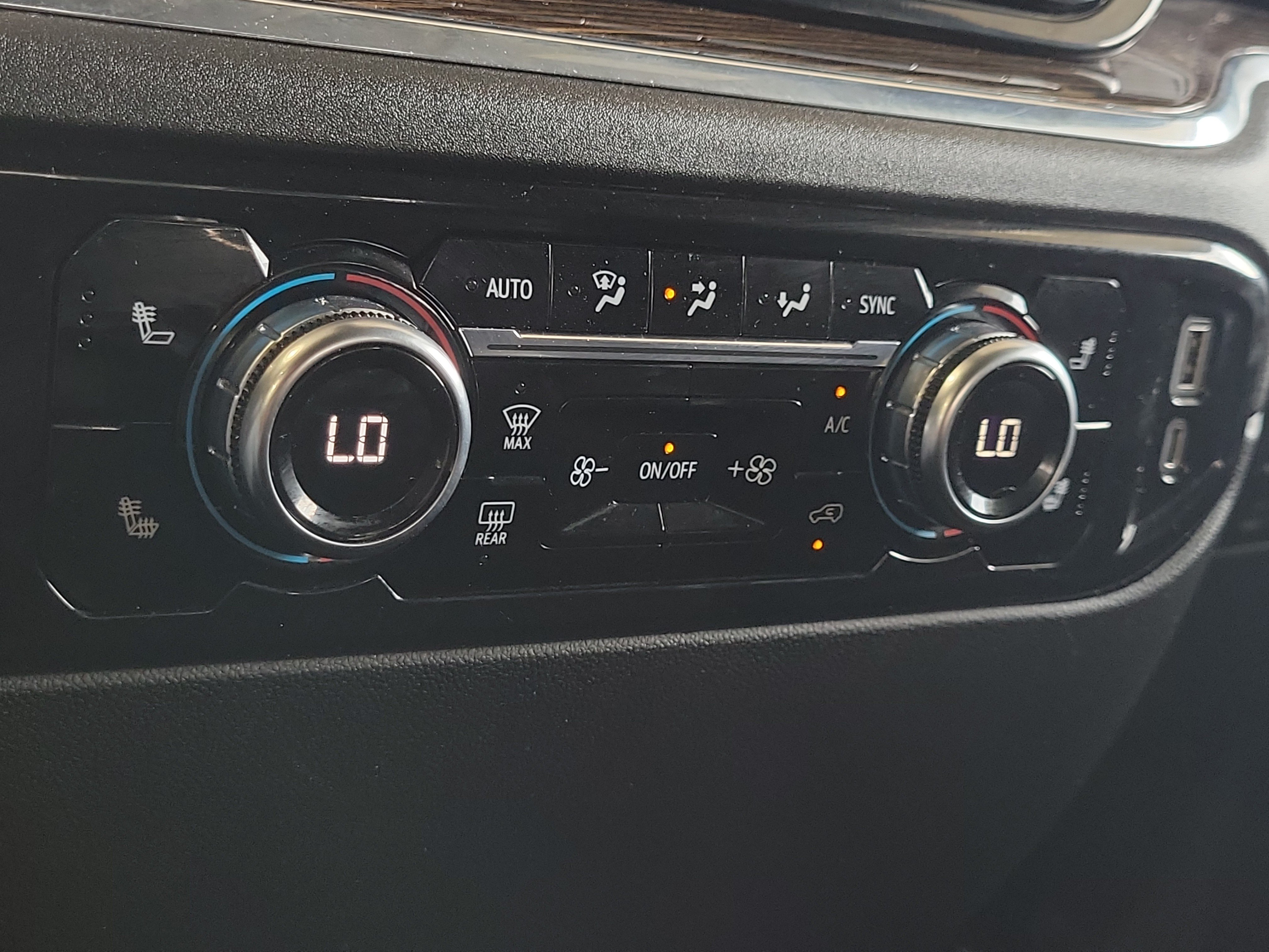 Used 2023 GMC Sierra 1500 Elevation RWD image 27