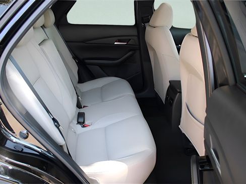 New 2025 MAZDA CX-30 AWD 2.5 S w/ Preferred Package image 16