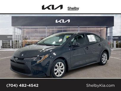 Used 2025 Toyota Corolla LE