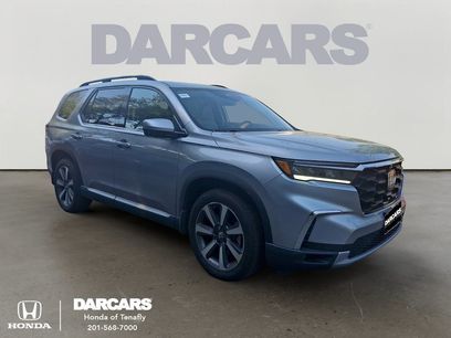 Used 2025 Honda Pilot Elite
