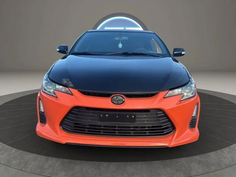 Used 2015 Scion tC image 3