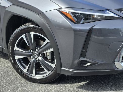 Certified 2025 Lexus UX 300h 300h w/ Accessory Package (Z1) image 9
