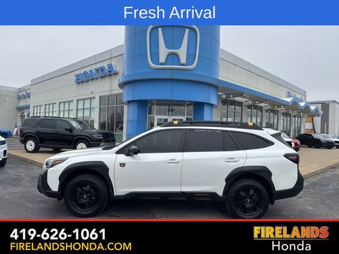 Used 2022 Subaru Outback Wilderness w/ Wilderness Package image 1