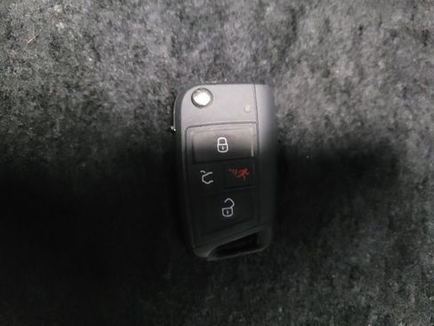 Used 2024 Volkswagen Jetta Sport image 32