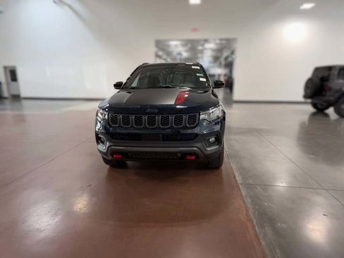 New 2026 Jeep Compass Trailhawk image 2