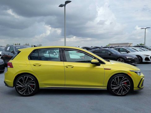 Used 2022 Volkswagen GTI Autobahn FWD image 7