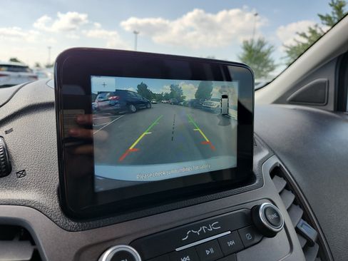 Used 2022 Ford Transit Connect XLT FWD image 18
