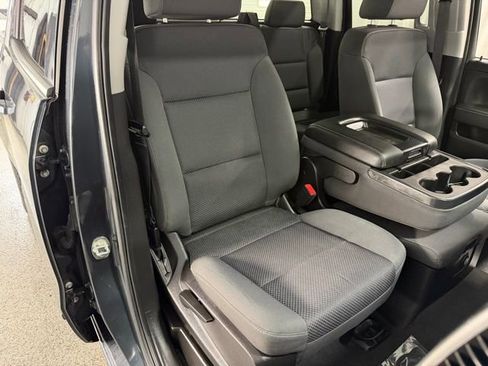 Used 2019 Chevrolet Silverado 1500 LT w/ All Star Edition image 20