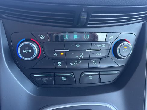 Used 2018 Ford C-MAX SE image 30