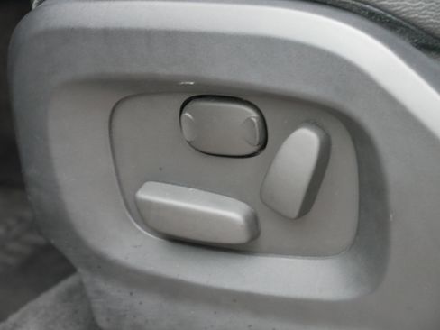 Used 2013 Land Rover Range Rover Evoque Pure Premium image 15