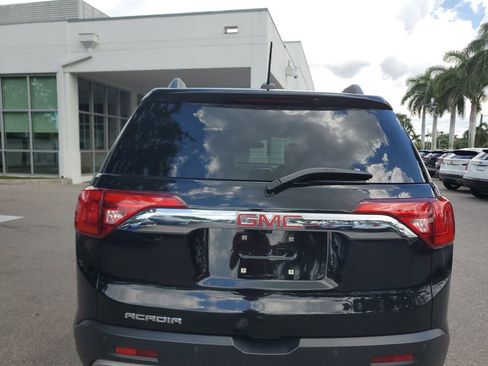 Used 2019 GMC Acadia SLT image 13