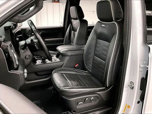 Used 2024 GMC Sierra 1500 AT4X AWD/4WD image 24